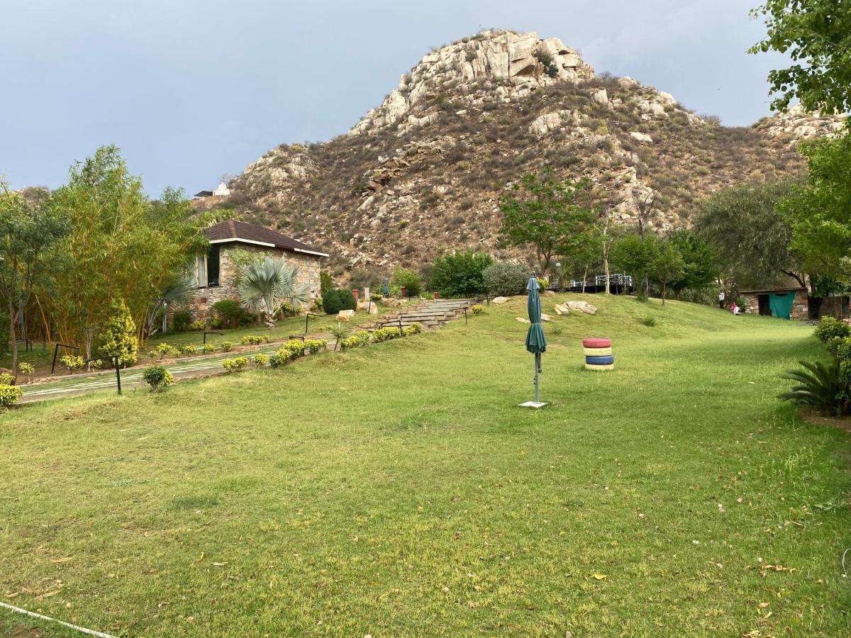 Grass Field Valley Resort ชัยปุระ ภายนอก รูปภาพ